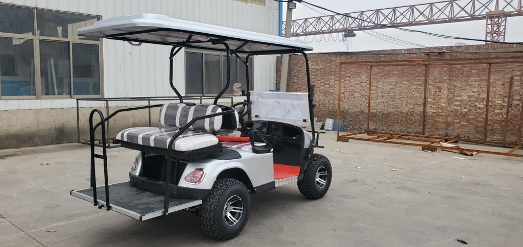 Voiturette de golf électrique tout-terrain 4 places