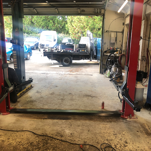 Two-Post Base Plate Lift (14000)