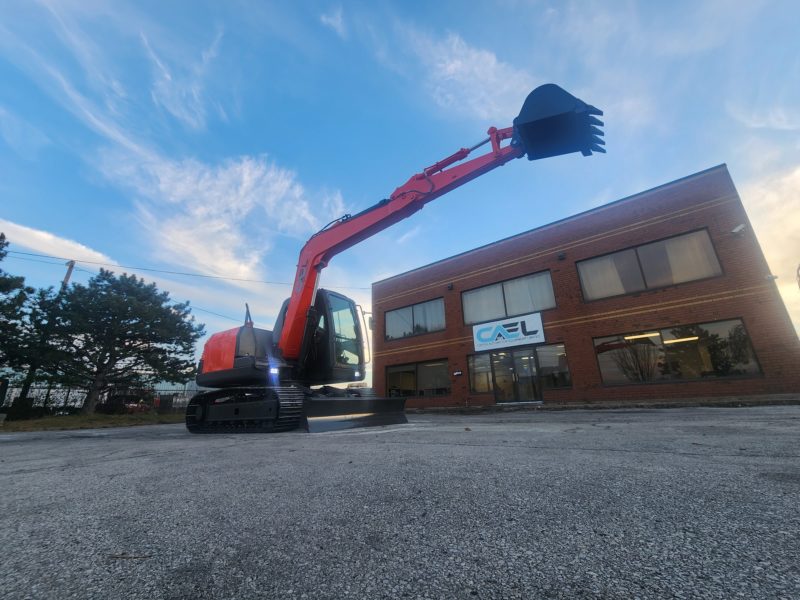 Excavator 8 Ton With Yanmar Engine, Hydraulic Thumb, AC/Heat (EX-8Y)
