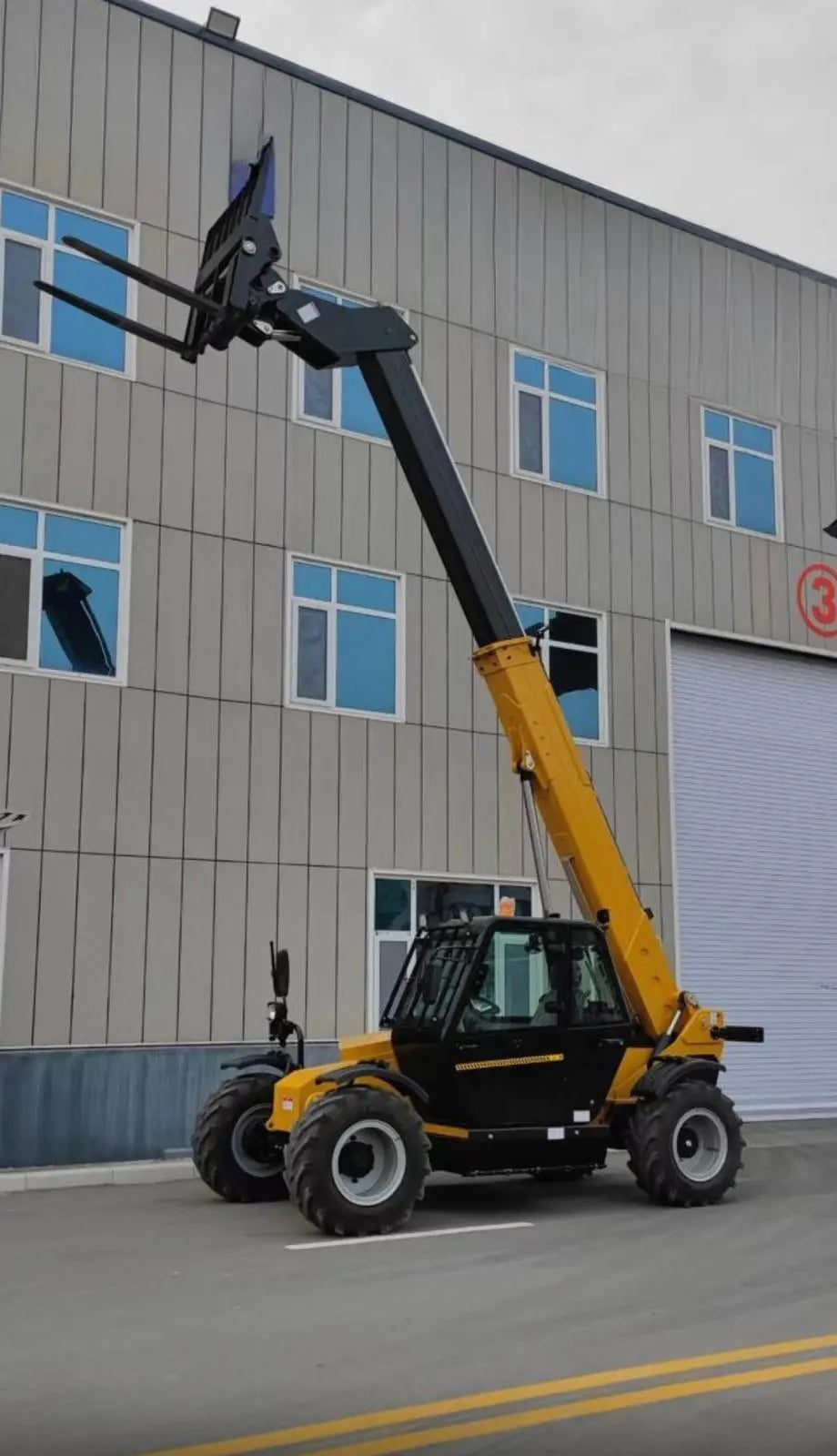 CAEL 23 FT Telescopic handler forklift truck