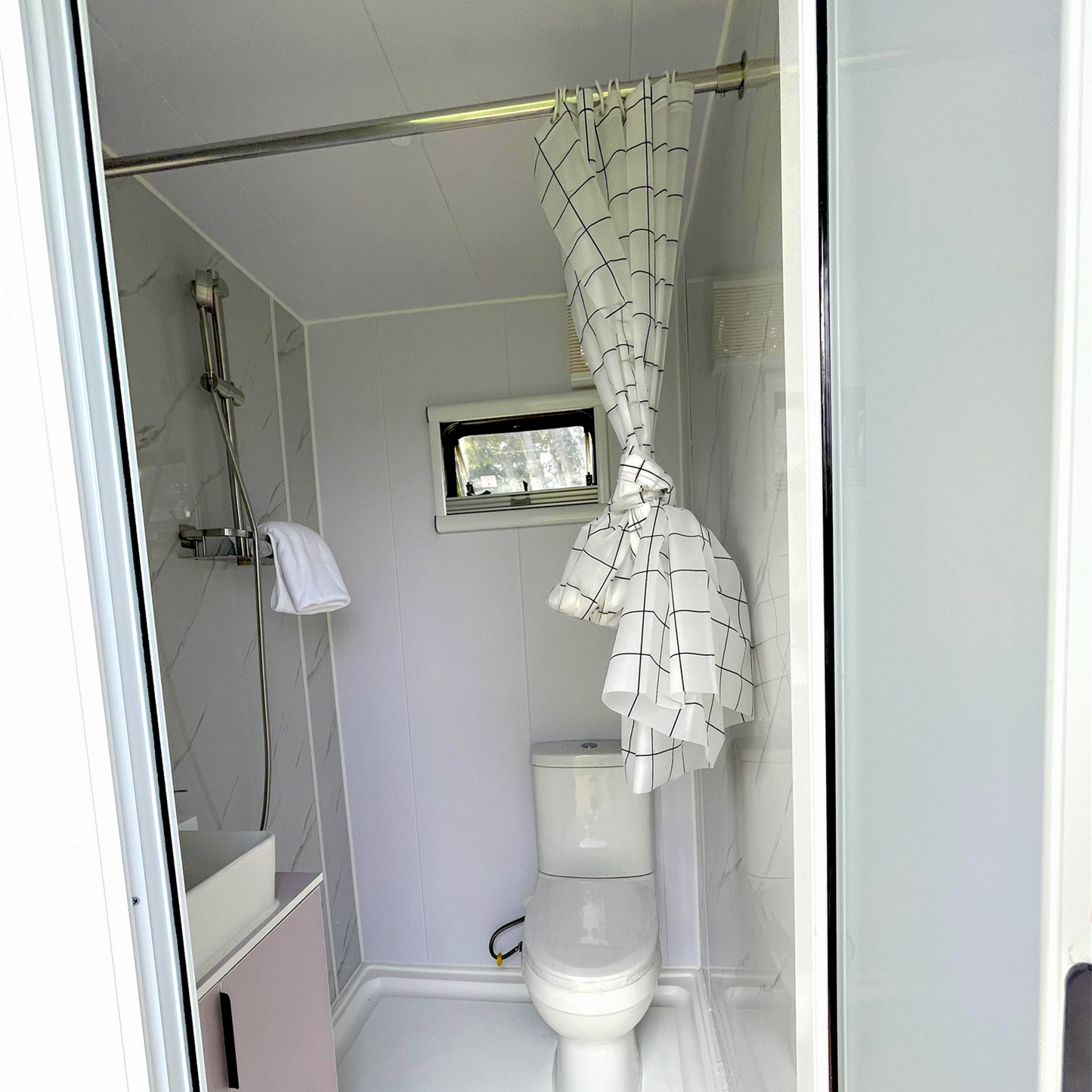 CAEL Pod House – (20′ x 7′)