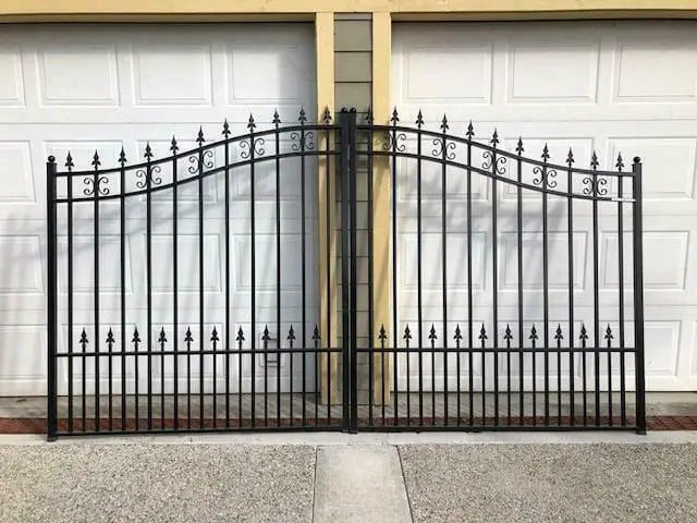 Driveway Steel Gate / Metal Garden Gate 16′ Wide