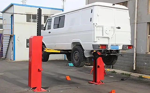 Heavy Duty 2 Post Wireless Truck Lift 14T (30,864 lbs)