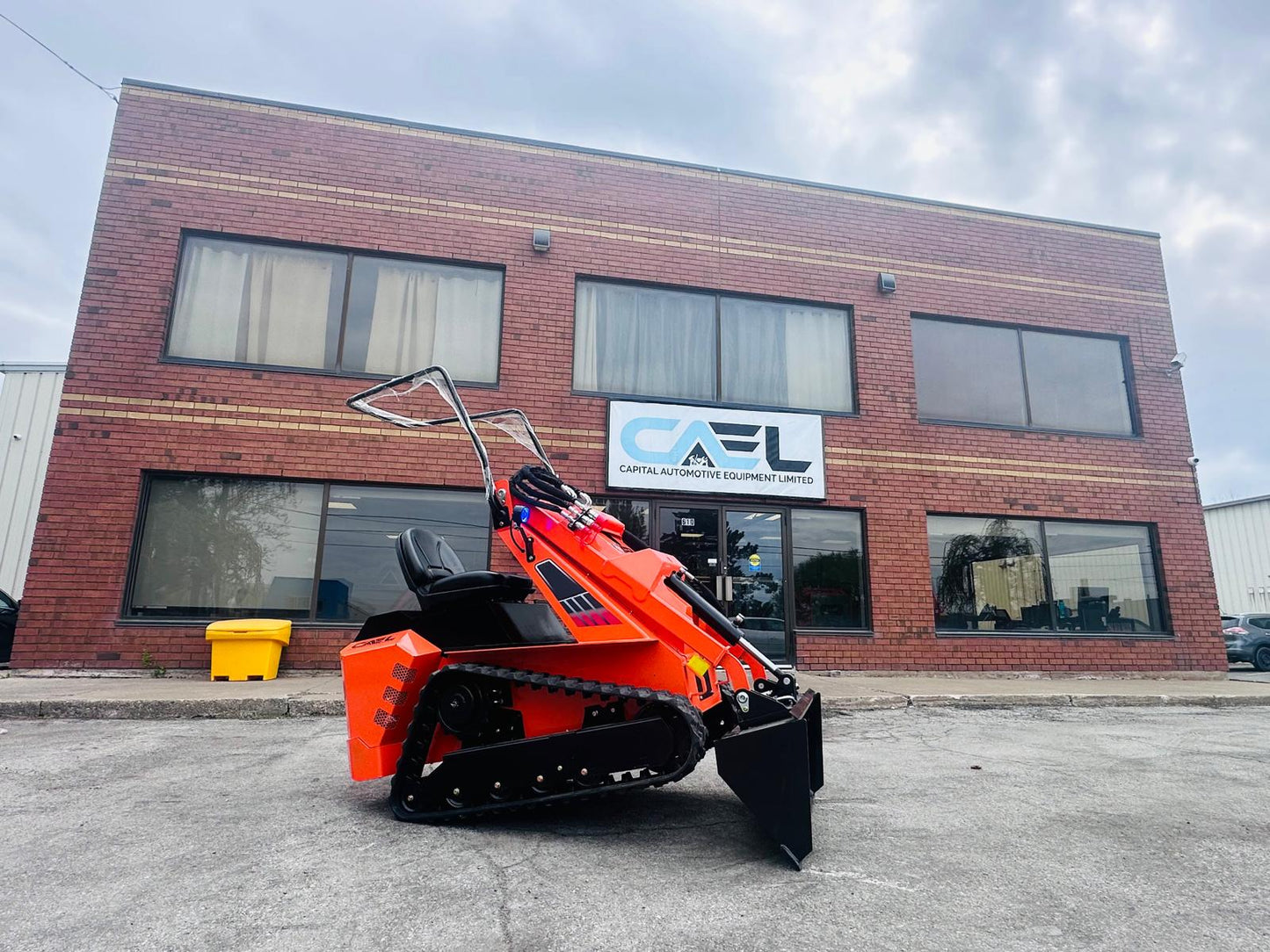 Mini Skid Steer Loader with Tracks
