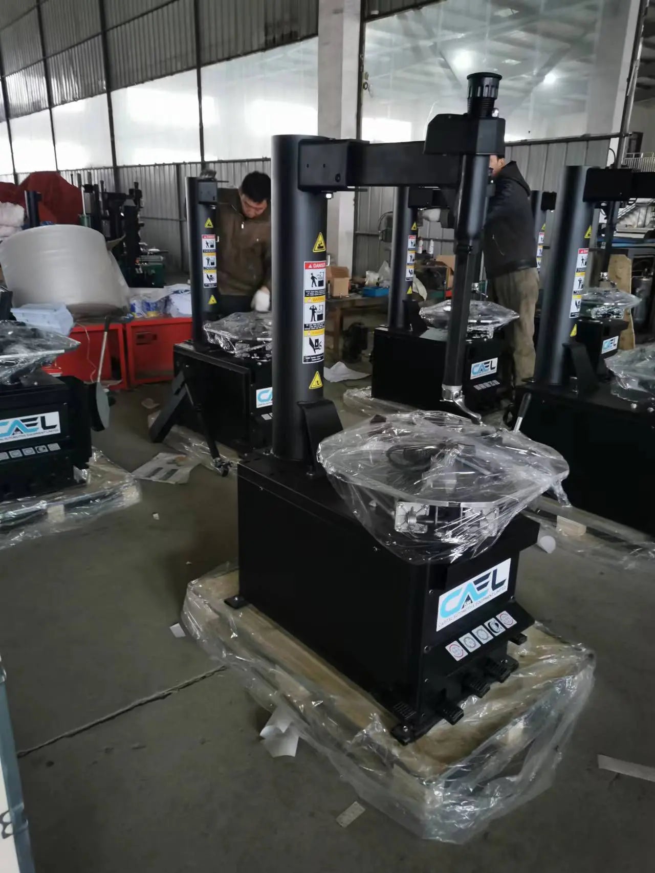 Tire Machine TC100