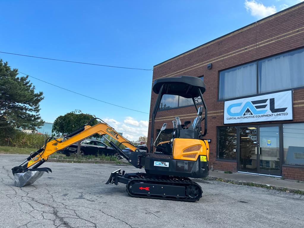 Minibagger 2T mit Kubota/Yanmar-Motor, hydraulischem Daumen- und Schwenkausleger (EX20KB-Y)