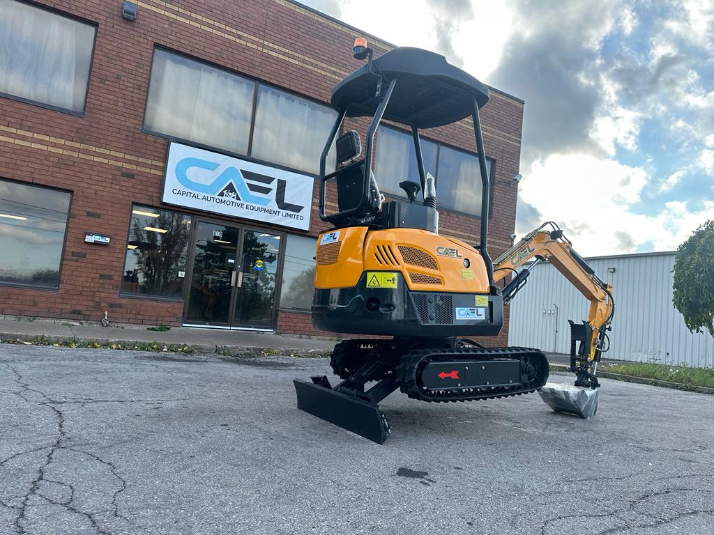 Minibagger 2T mit Kubota/Yanmar-Motor, hydraulischem Daumen- und Schwenkausleger (EX20KB-Y)