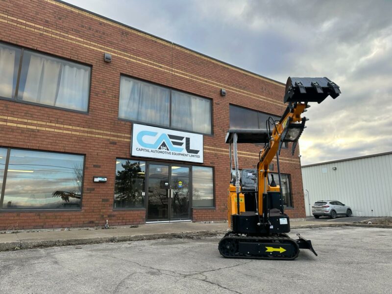 Mini excavator 1.5 Ton with Kubota engine Hydraulic Thumb (EX15KB)
