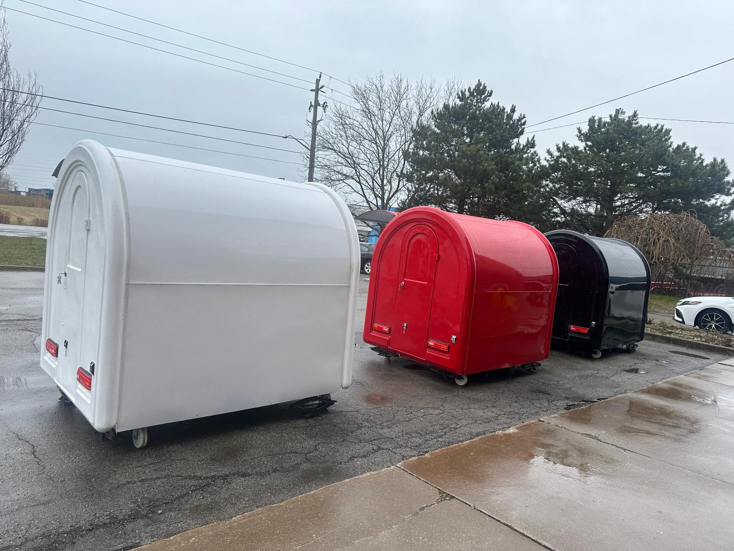 CAEL’s 7′ Round Top Mobile Food Cart
