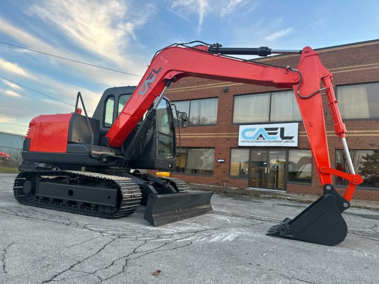 Excavator 8 Ton With Yanmar Engine, Hydraulic Thumb, AC/Heat (EX-8Y)