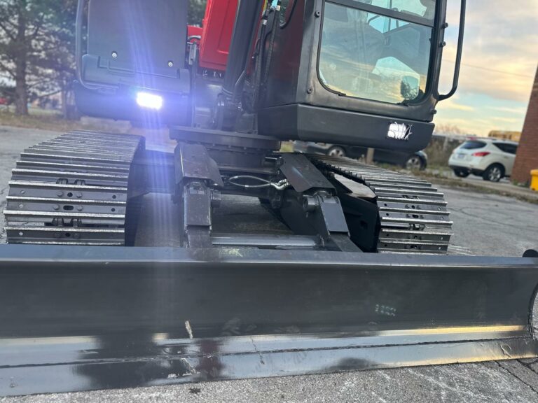 Excavator 8 Ton With Yanmar Engine, Hydraulic Thumb, AC/Heat (EX-8Y)