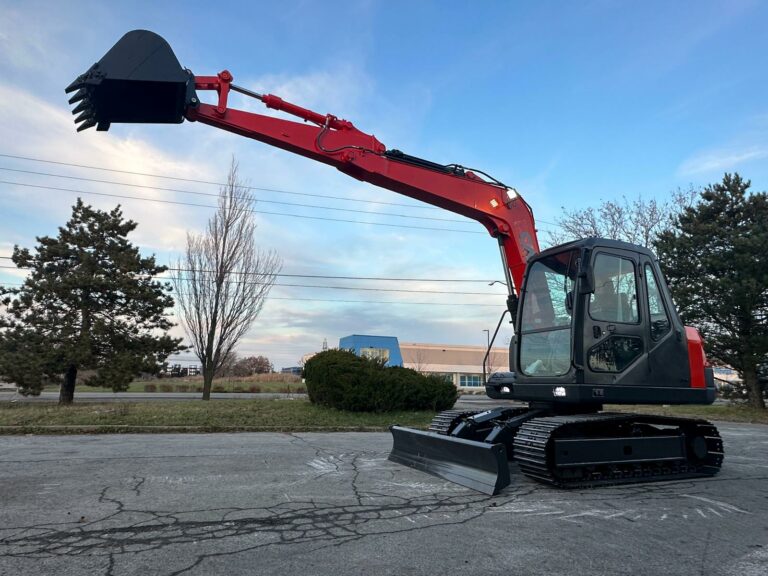Excavator 8 Ton With Yanmar Engine, Hydraulic Thumb, AC/Heat (EX-8Y)