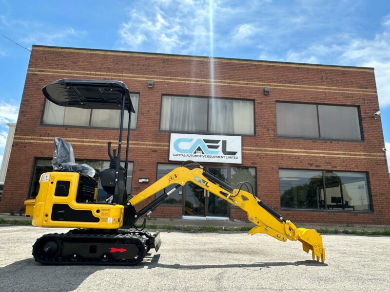 Mini Excavator 1T with Briggs & Stratton engine (EX1BS-New)