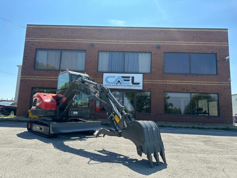 Mini Excavator 4 ton with Kubota/Yanmar engine with cab
