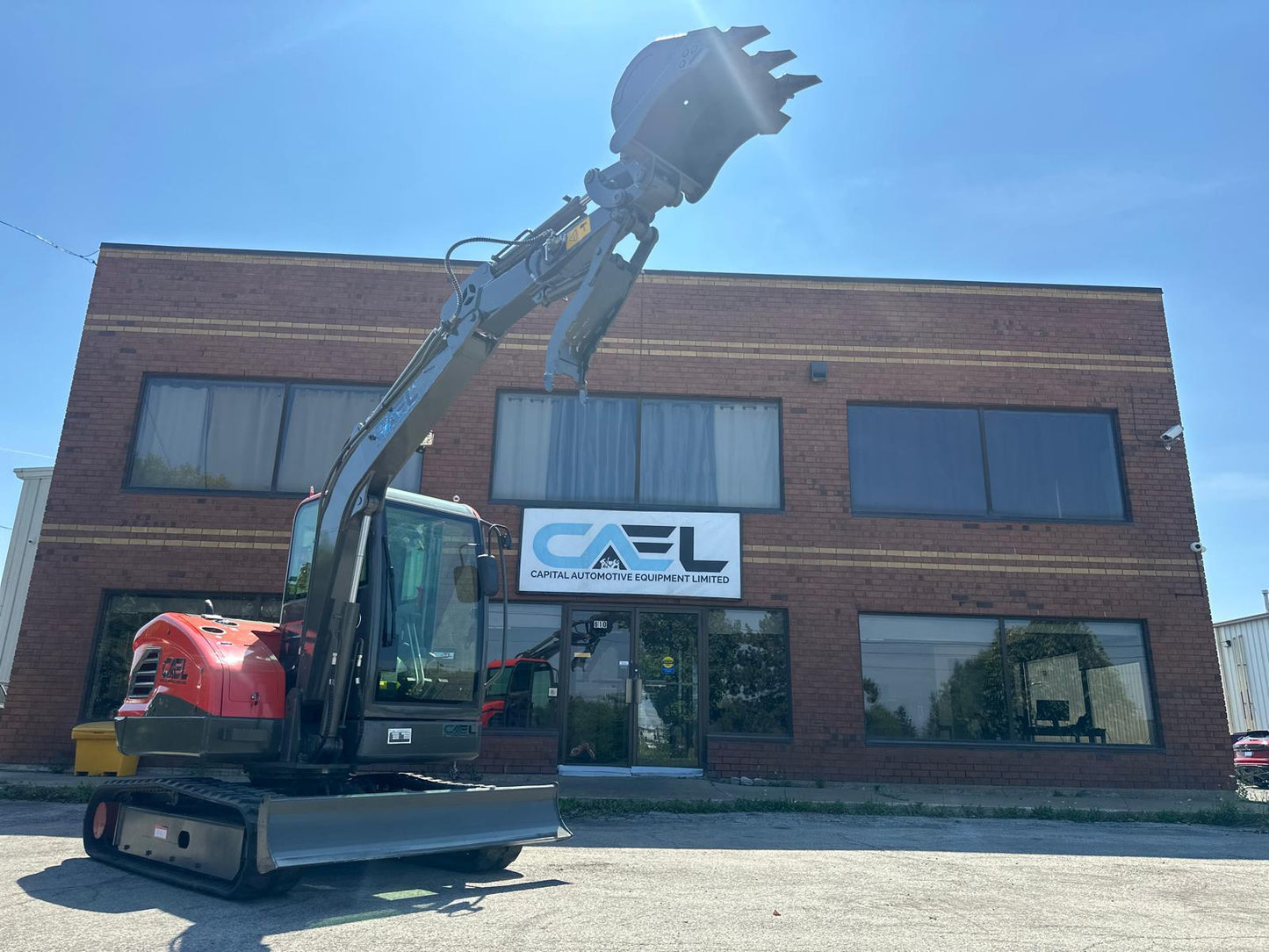 Mini Excavator 4 ton with Kubota/Yanmar engine with cab