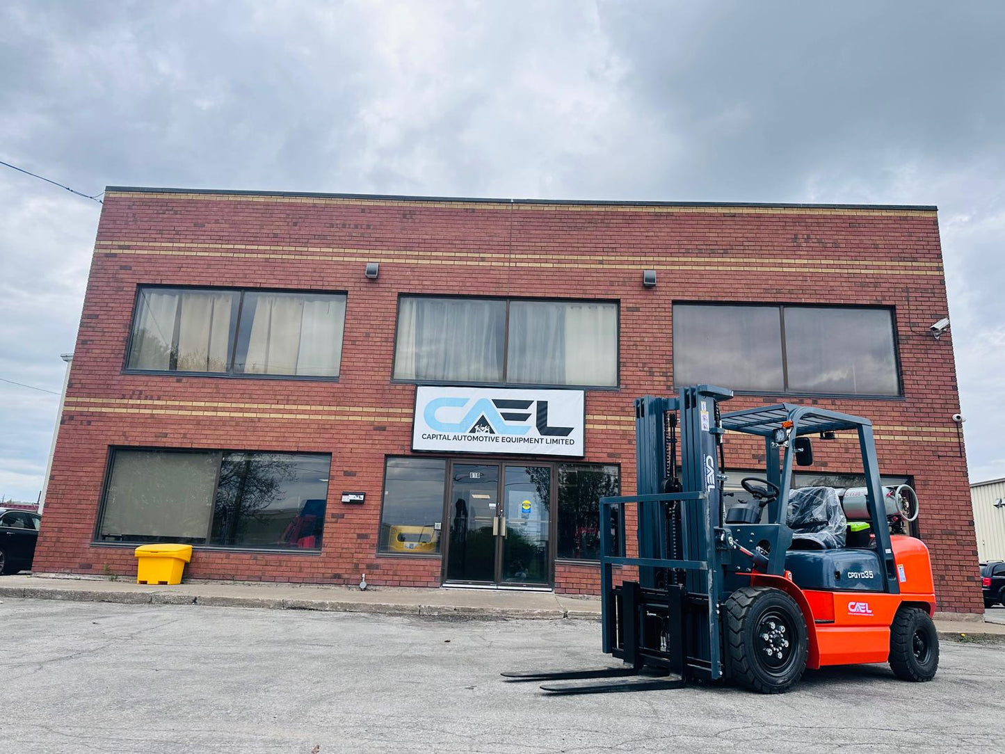 CAEL Forklift LPG 3 Ton with 3 stage side shift