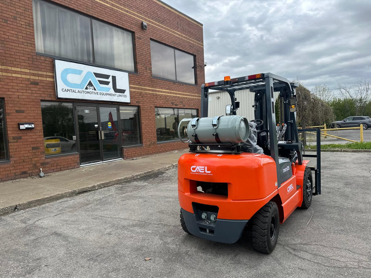 CAEL Forklift LPG 2.5 ton with 3 stage side shift