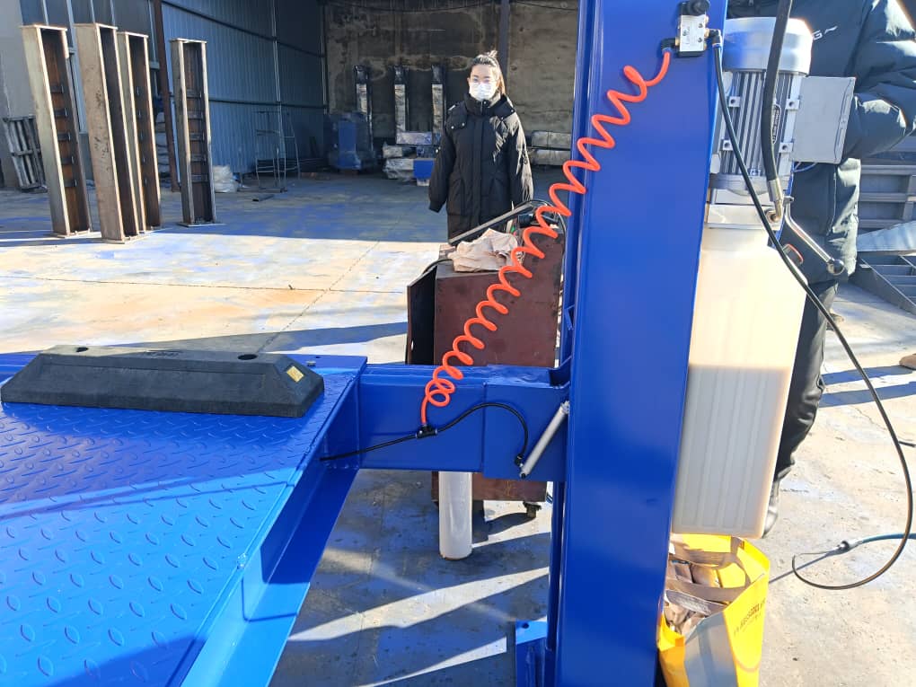 CAEL Four-Post Heavy Lift (8T)
