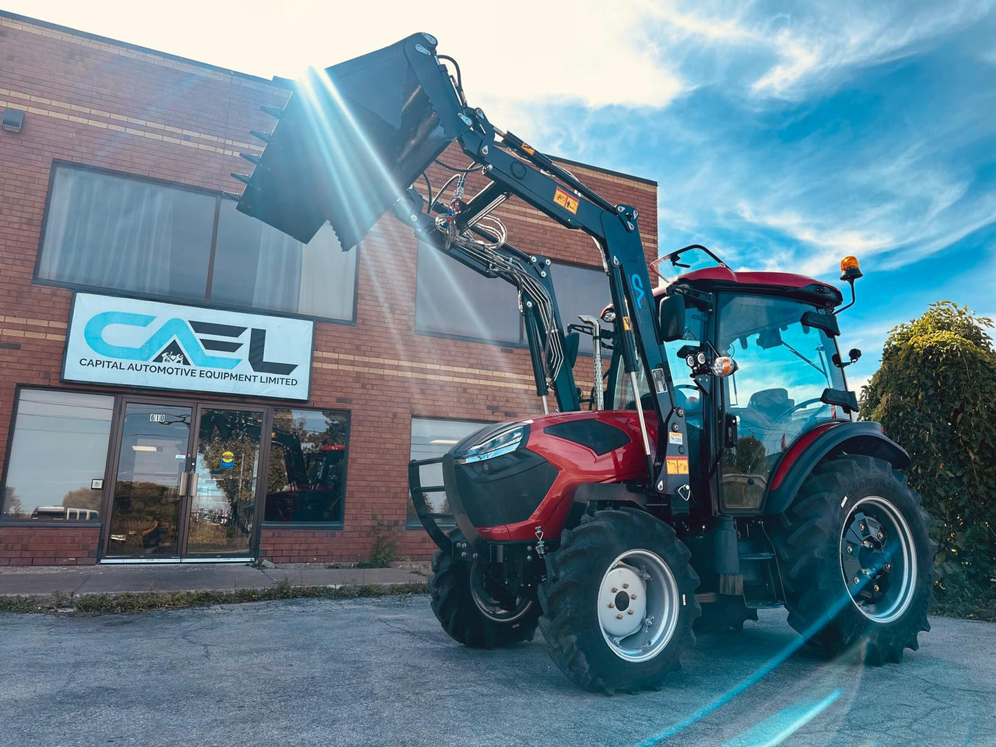 Tractor Loader with Cab 75 HP