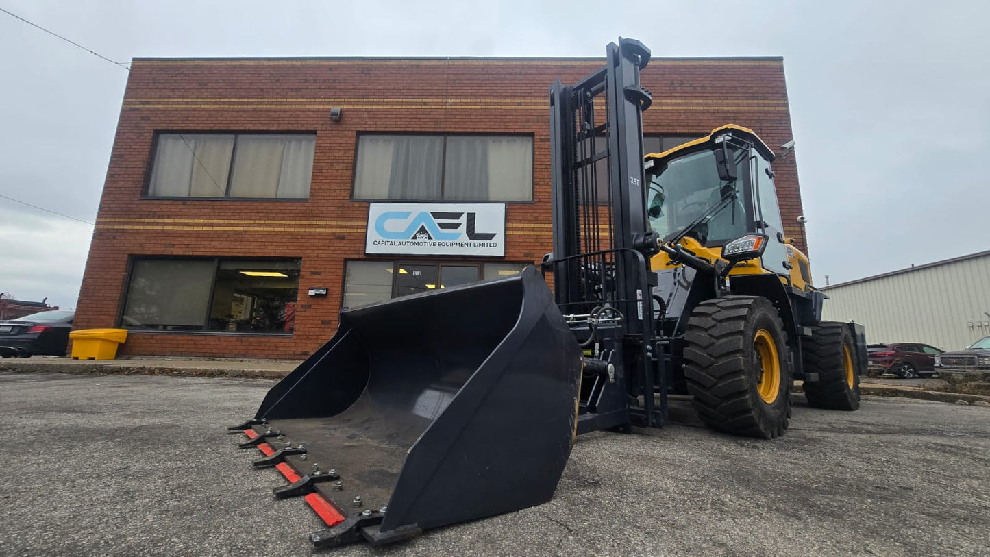 Forklift all terrain 4T