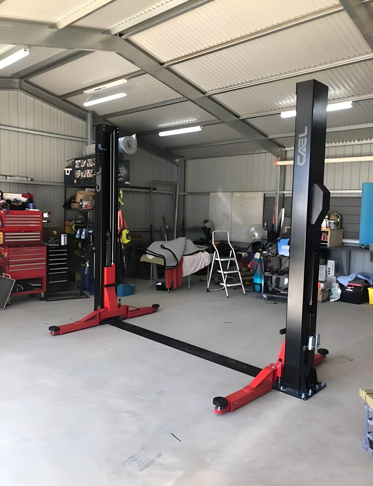 Two-Post Base Plate Lift (9000)