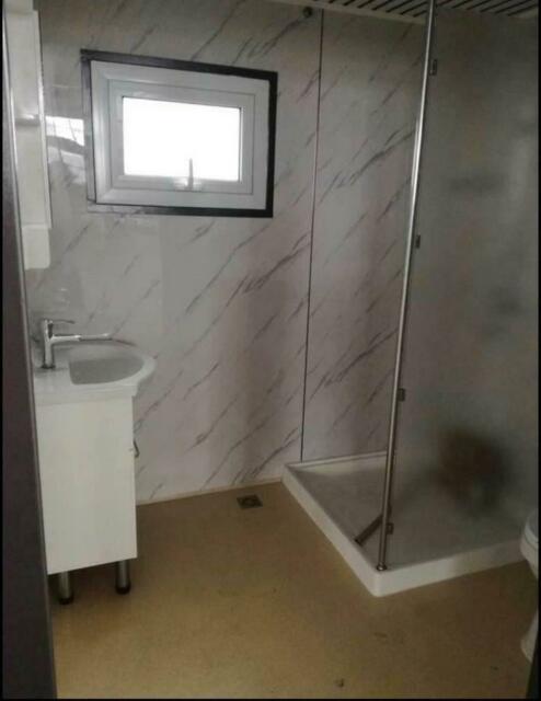 Portable Toilets With Bathroom
