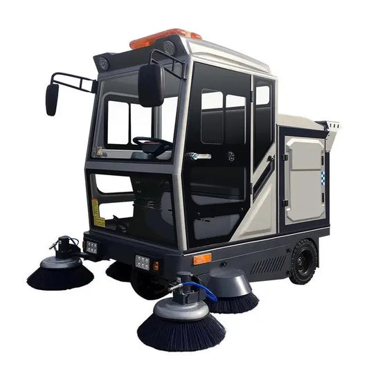 Automatic ride on sweeper truck