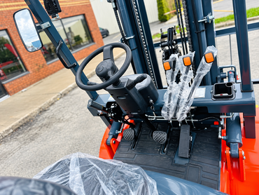 CAEL Forklift LPG 4 ton with 3 stage side shift
