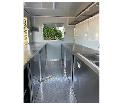 CAEL’s 10′ Square Top Mobile Food Cart – B&W