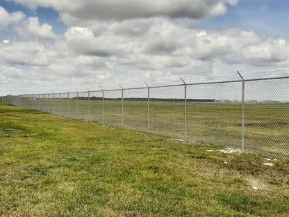 500 ft Commercial Galvanized Chain Link Fence Kit – 8 ft High with Barbed Wire & Gates (CAEL-F500)