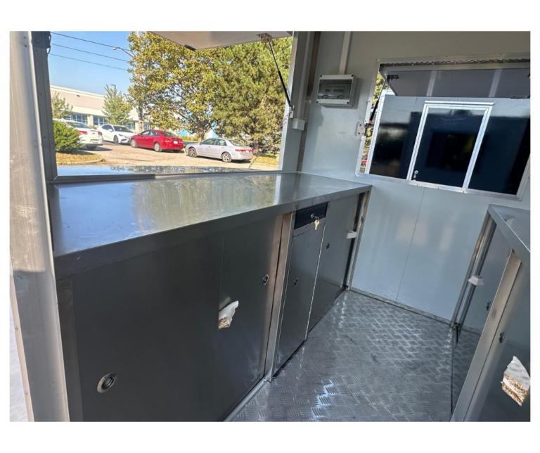 CAEL’s 10′ Square Top Mobile Food Cart – B&W