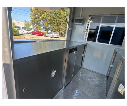 CAEL’s 7′ Square Top Mobile Food Cart – B&W