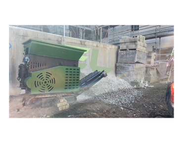 CAEL-JC425 Jaw Crusher B&S Vanguard (14HP)