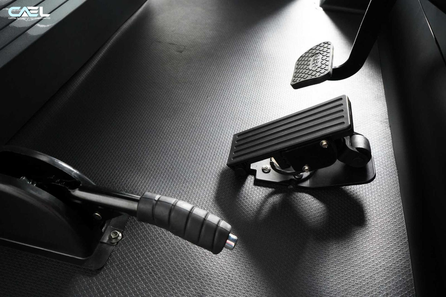 4-Seater with Box: CAEL-GCB