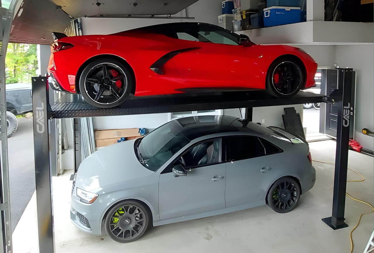 Four-Post Car Parking Lift (9000LBS)