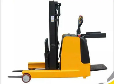 Counterbalance Electric Stacker 800kg, (98.42”)