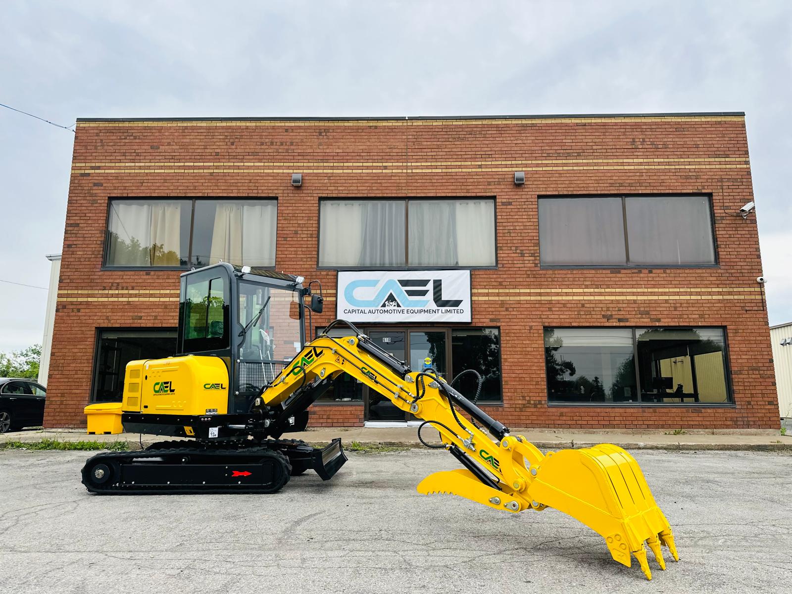 Excavator 3.5 Ton with Hydraulic Thumb, Swing Boom, Cab(AC/Heat), with Kubota engine EX35KB-S1)