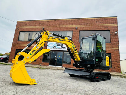 Excavator 3.5 Ton with Hydraulic Thumb, Swing Boom, Cab(AC/Heat), with Kubota engine EX35KB-S1)