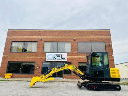 Excavator 3.5 Ton with Hydraulic Thumb, Swing Boom, Cab(AC/Heat), with Kubota engine EX35KB-S1)