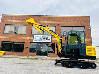 Excavator 3.5 Ton with Hydraulic Thumb, Swing Boom, Cab(AC/Heat), with Kubota engine EX35KB-S1)
