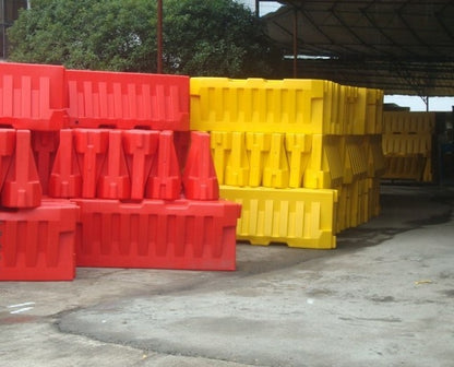 PE Plastic Water-Filled Traffic Safety Barrier for Road Crowd Control