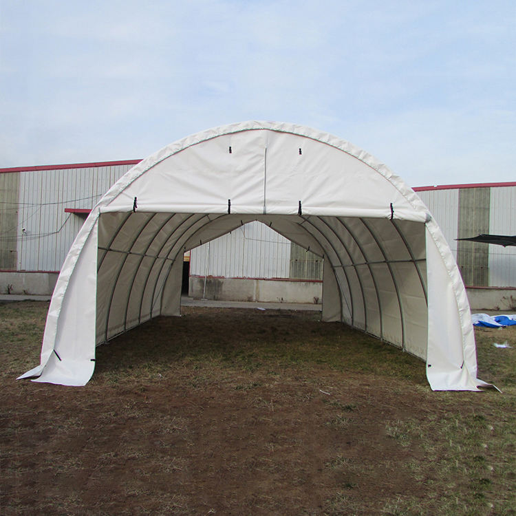 Armadura simple en forma de cúpula de 20' de ancho, 30' de largo y 12' de alto