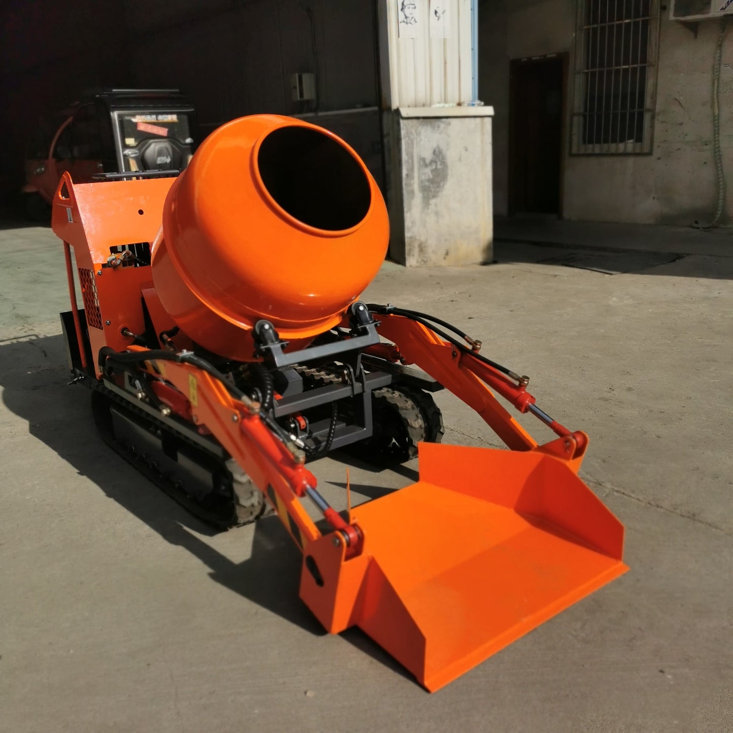 Bétonnière hydraulique à chenilles autochargeuse (CM-BS)
