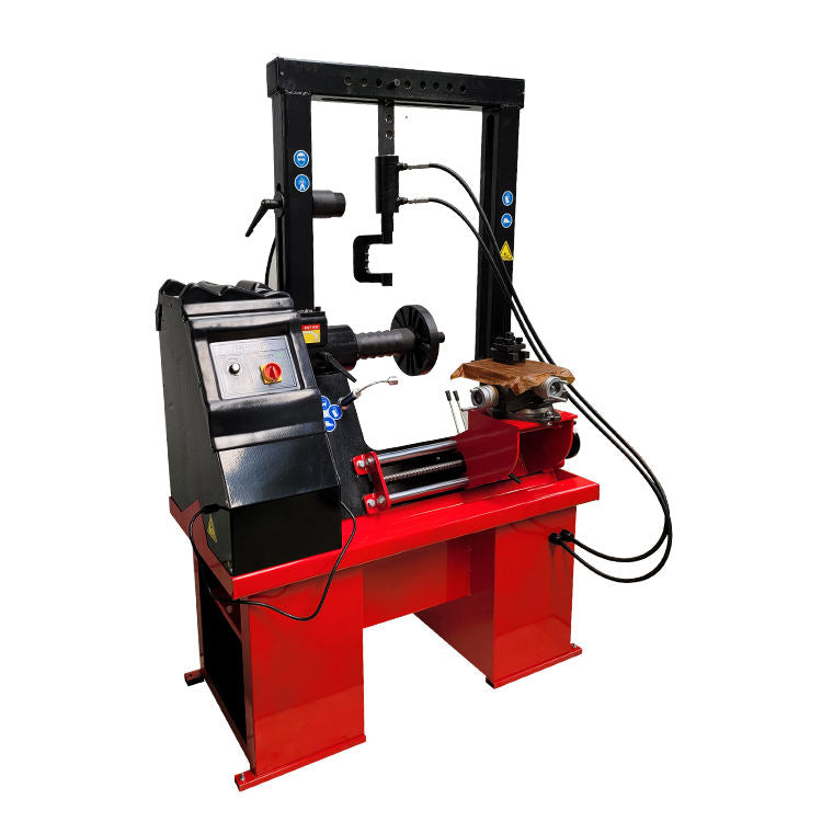 Torno para enderezar llantas CAEL RS595