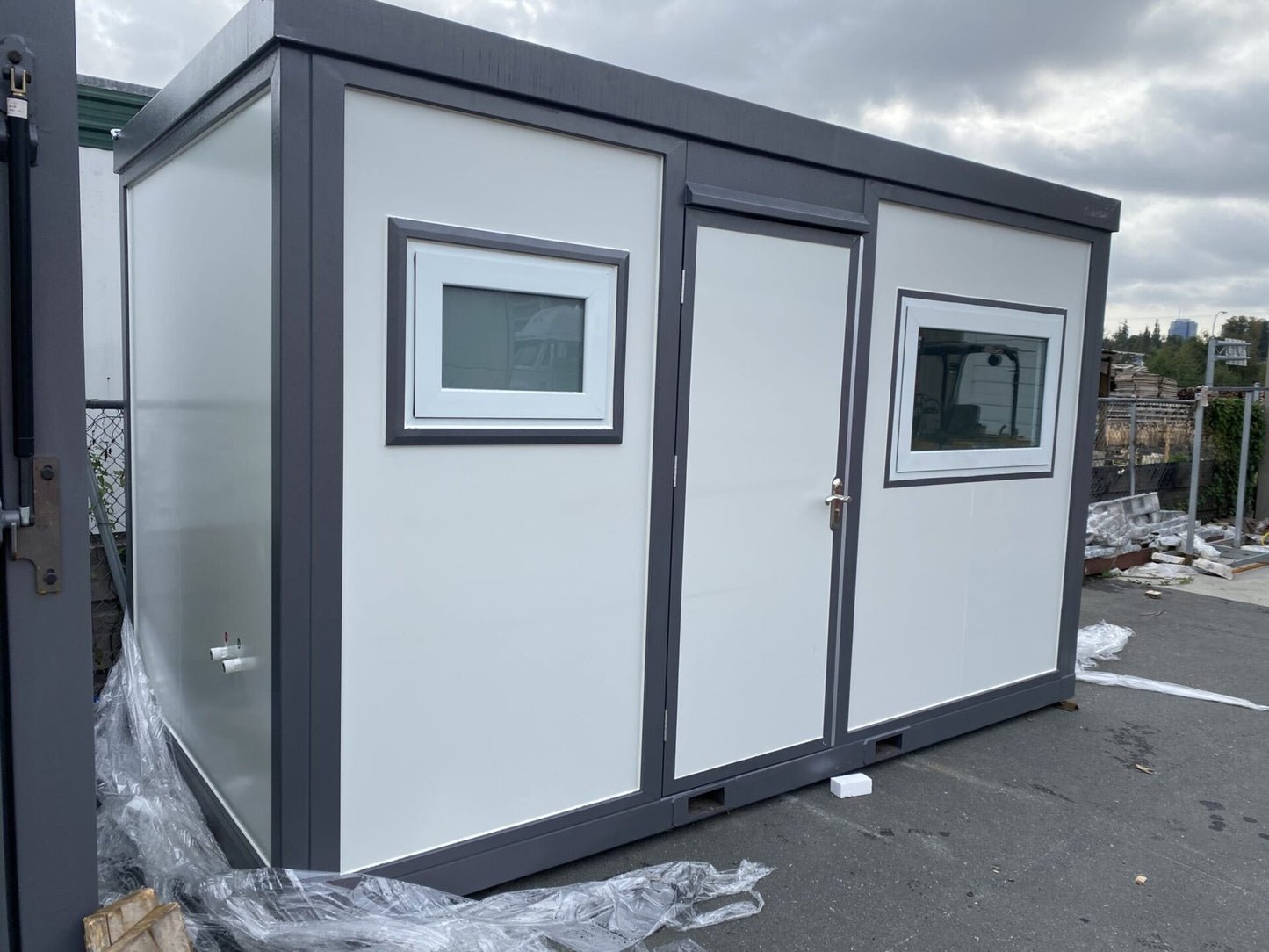 CAEL Mobile House/Portable Office/Portable Storage 13’x20′