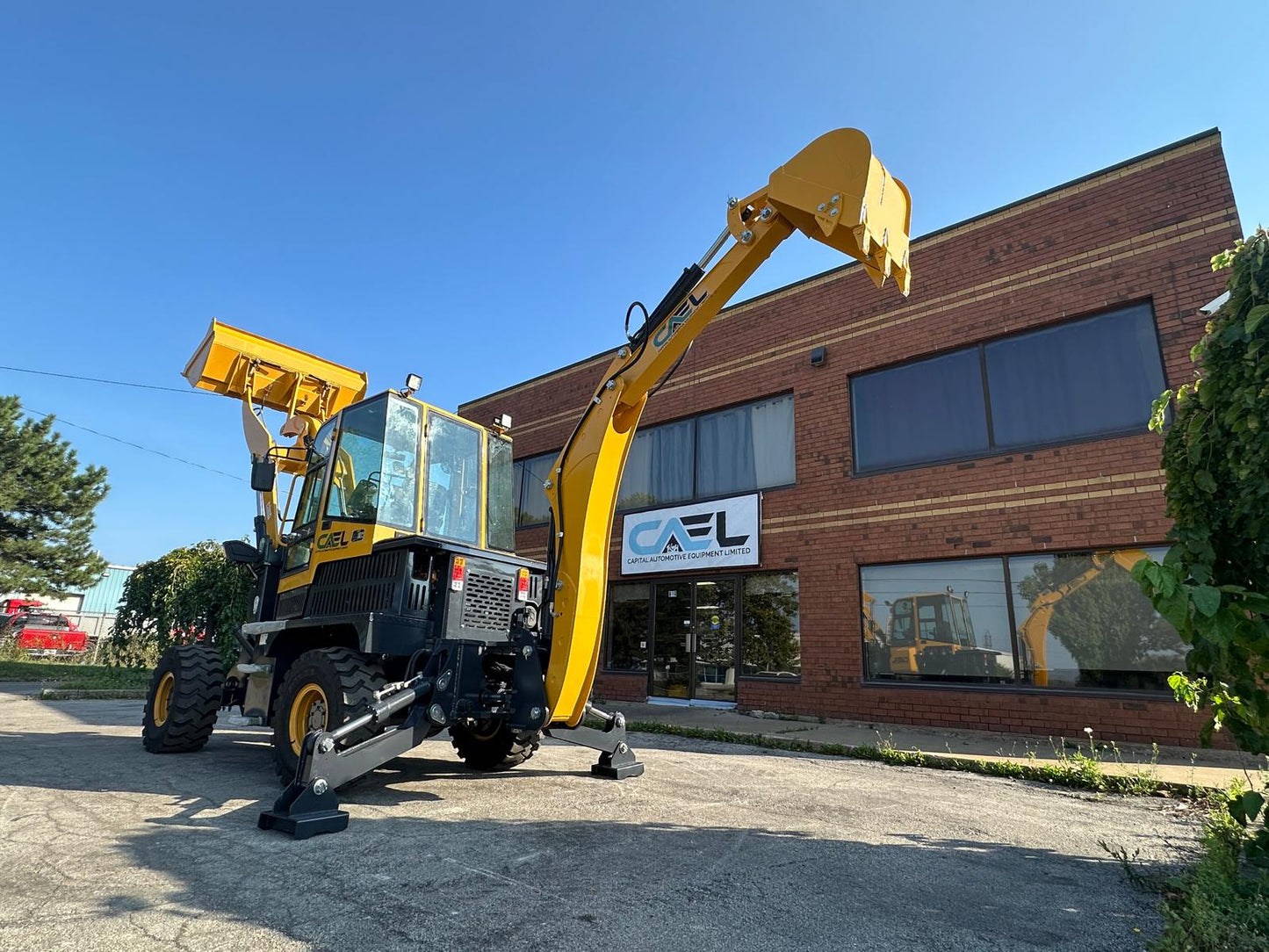 Mini Backhoe Loader/Mini Front End Wheel Loader (2Tonne)