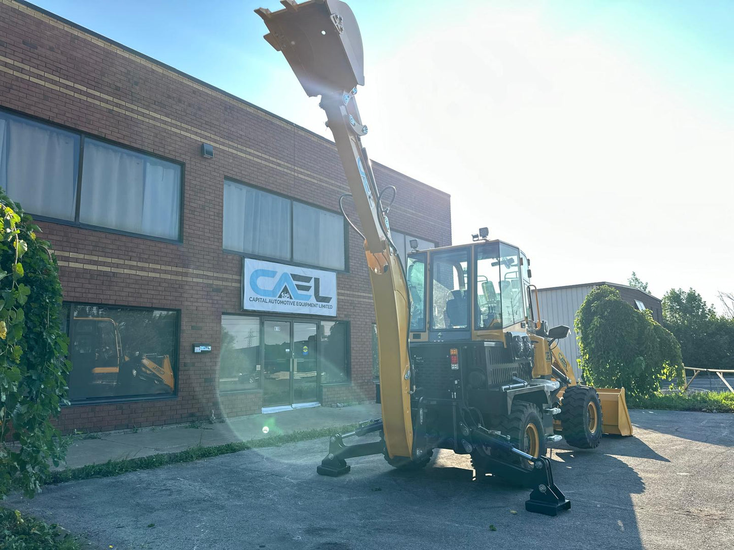 Mini Backhoe Loader/Mini Front End Wheel Loader (2Tonne)