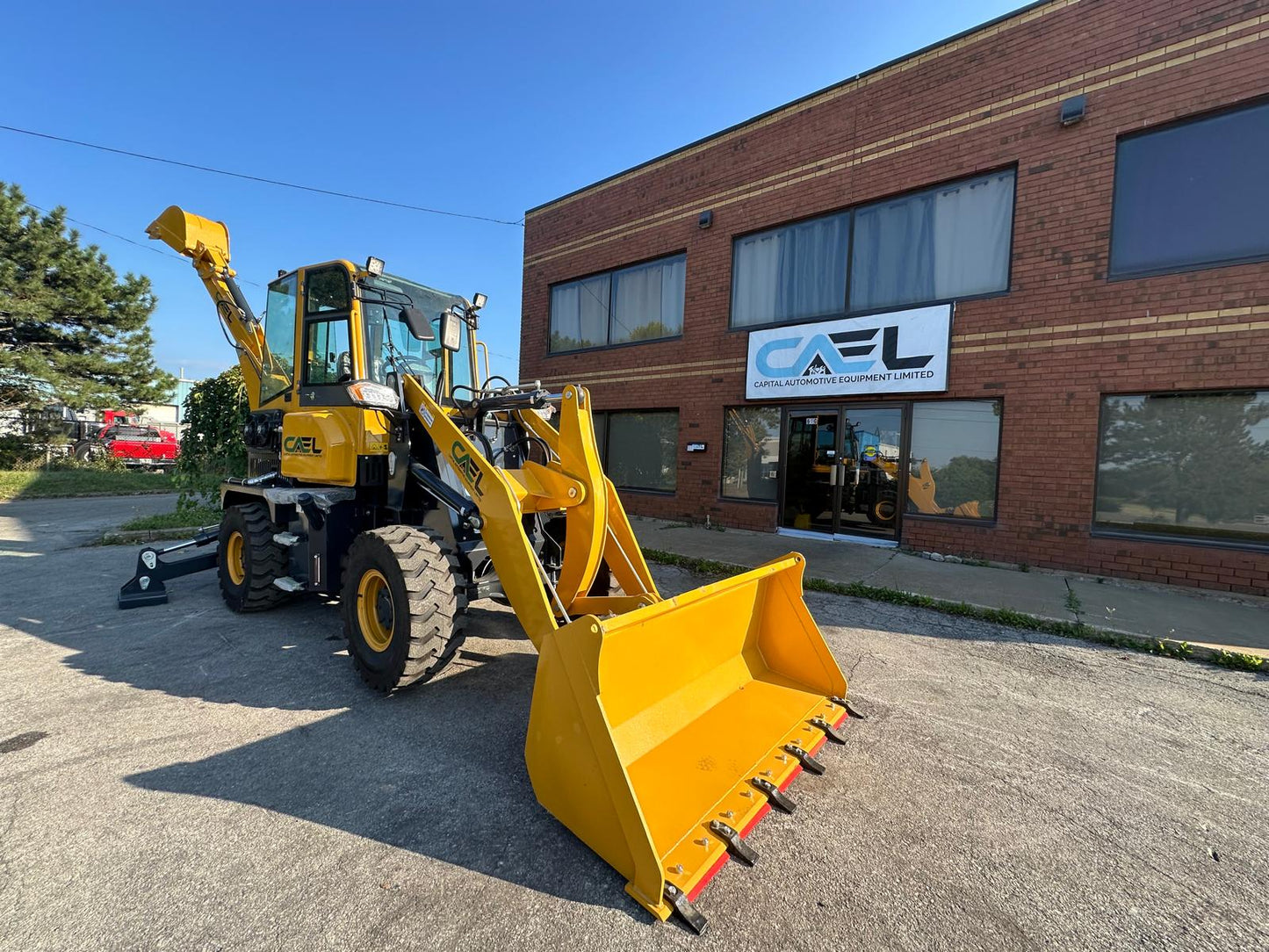 Mini Backhoe Loader/Mini Front End Wheel Loader (2Tonne)