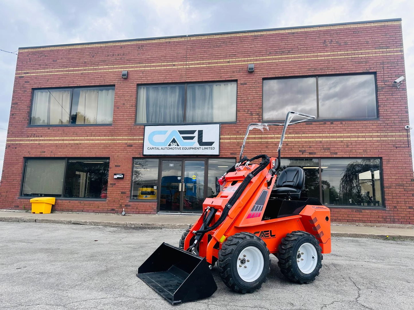 Mini Skid Steer Loader with Tracks