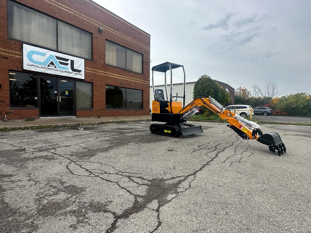 Mini Excavator 1T with Briggs & Stratton engine (EX1BS)
